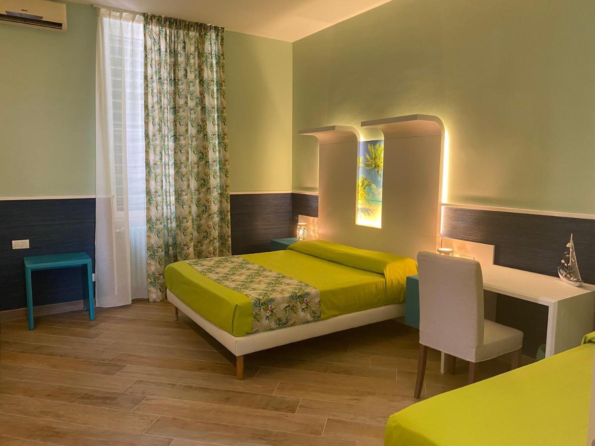Porto Di Mare B&B Giovinazzo Exterior foto
